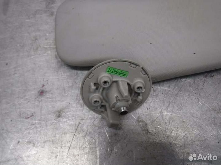 Козырек солнцезащитный левый Chevrolet Cruze F16D3