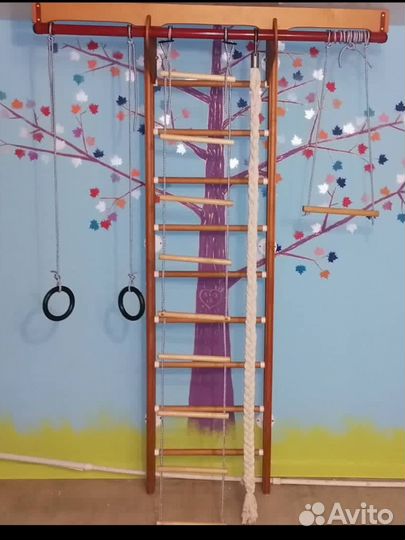 Детская шведская стенка