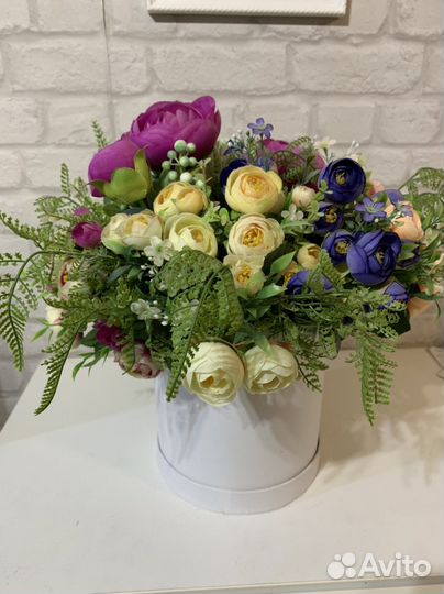 Букет композиция из искусственных цветов