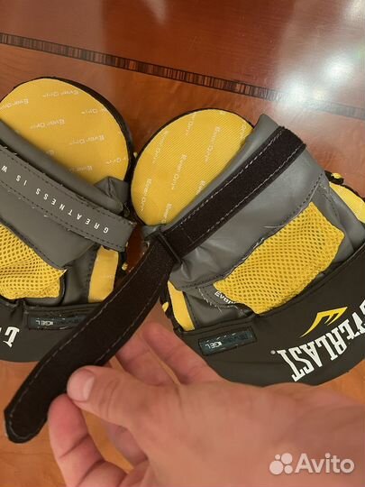 Лапы для бокса everlast