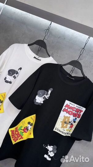 Стильные футболки с Disney-персонажами