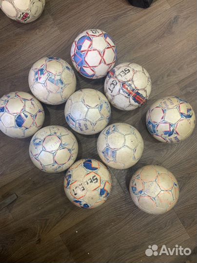 Футбольный мяч