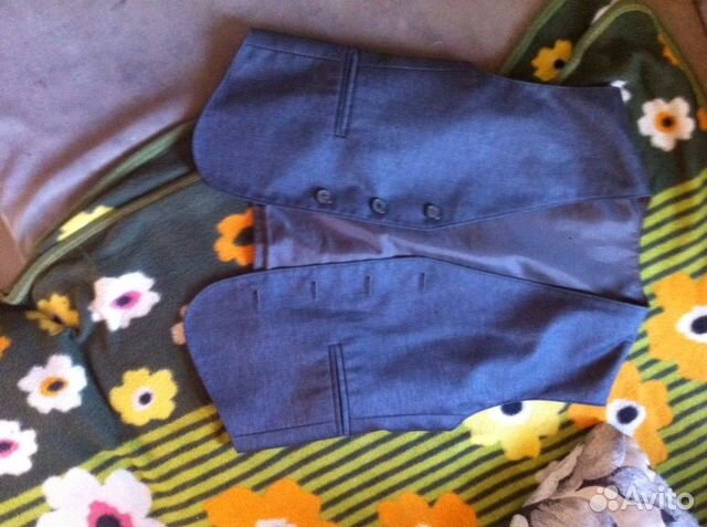 Жилетка новая ср - чно