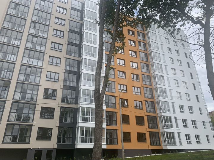 3-к. квартира, 54,8 м², 1/10 эт.