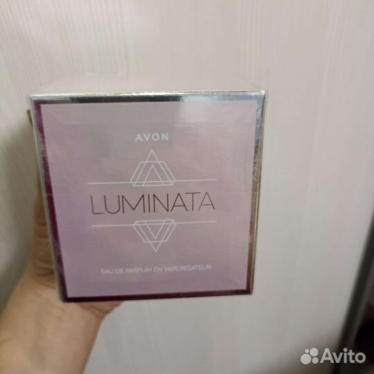 Парфюмерная вода avon