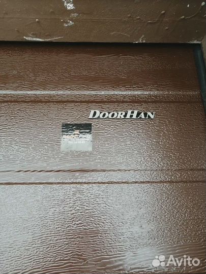 Секционные ворота для гаража