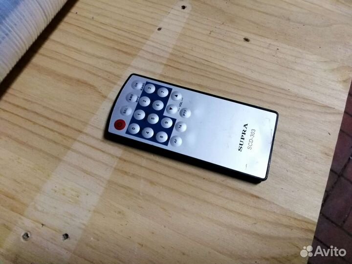 Пульт от автомагнитолы supra