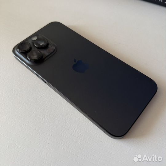 iPhone 15 Pro Max, 256 ГБ