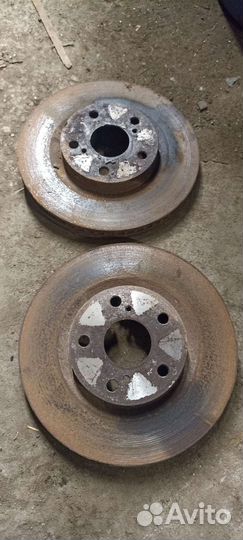 Диски торм передние Toyota Camry v50 2.5