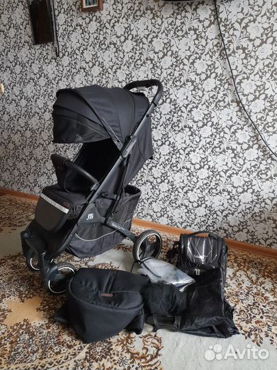 Прогулочная коляска babalo future