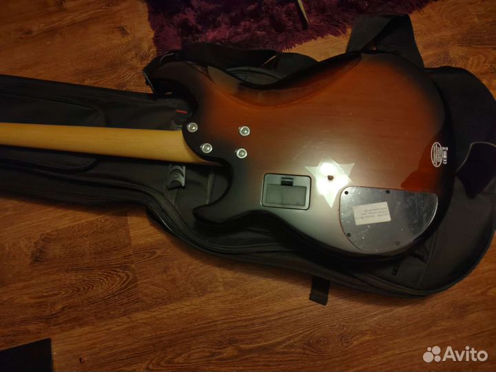 Бас гитара yamaha bb614 (4 струны)