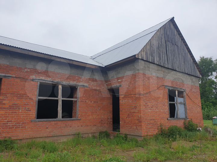 Здание, 350 м²