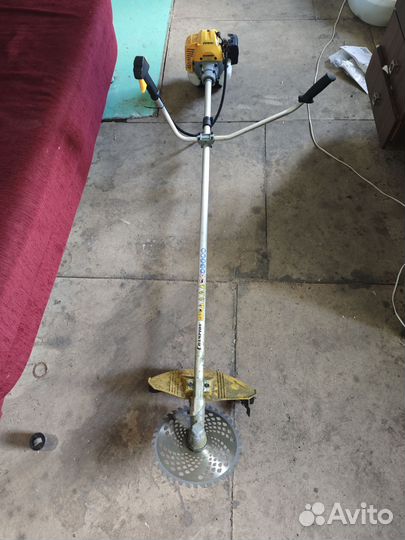 Триммер бензиновый champion t444s 2