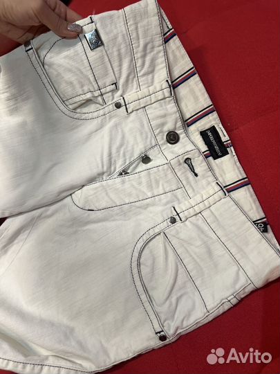 Джинсы Armani