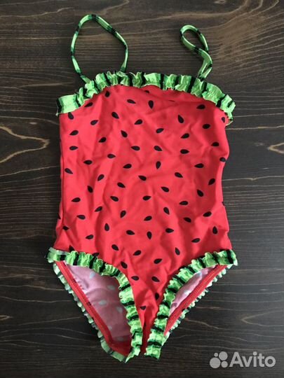 Купальник и шапочка на 3 года