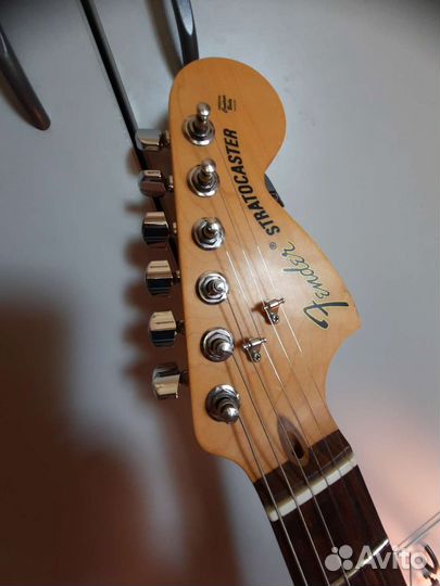 Электрогитара Fender American Stratocaster 2011