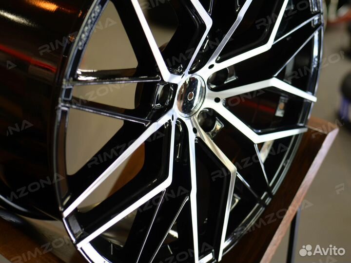 Литые диски R18 на Skoda. Арт2071