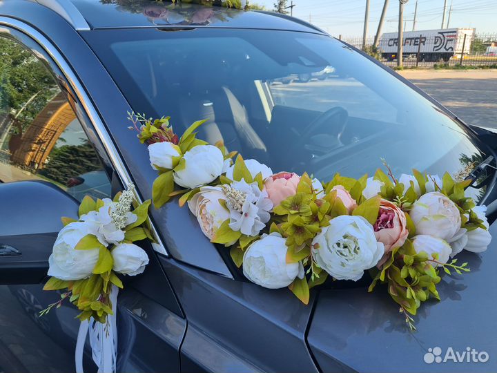 Украшение на машину свадебное в аренду