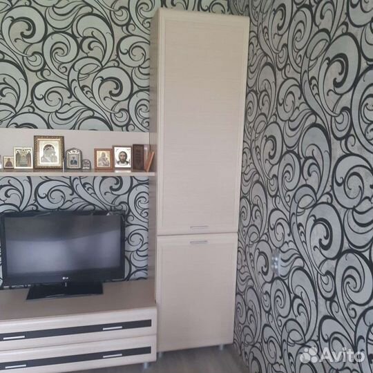 Стенка в гостиную под тв