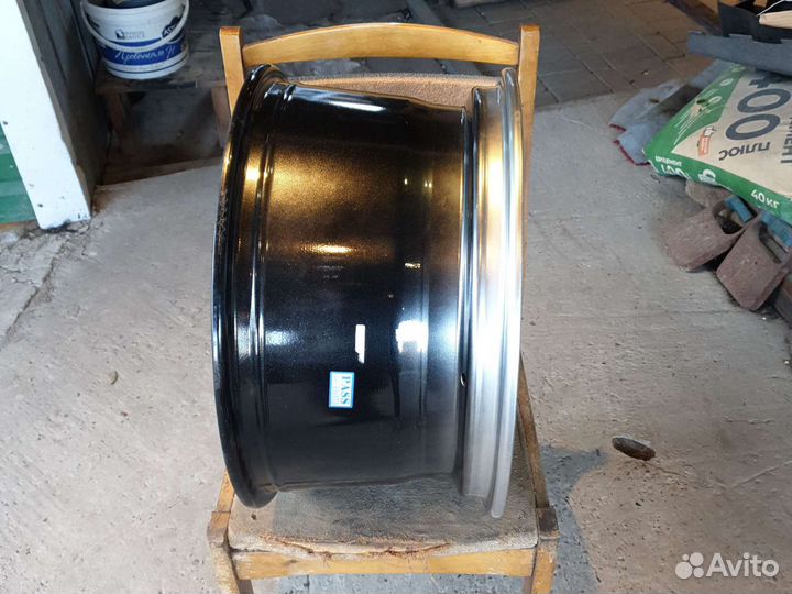 Диски для Mercedes R18