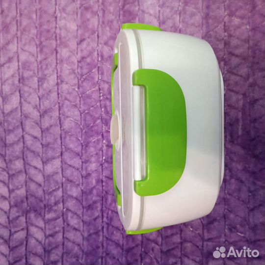 Контейнер для еды с подогревом