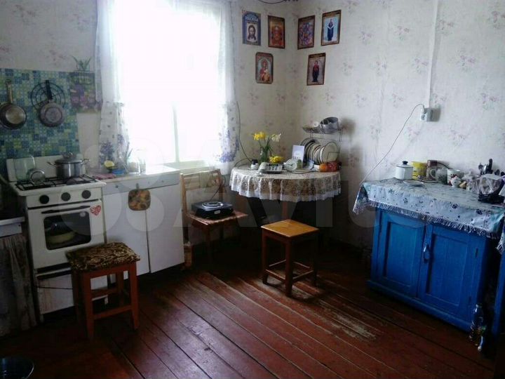 Дом 46 м² на участке 1,02 га