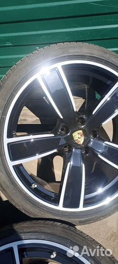 Колëса R22 оригинал porsche cayenne E3 Italy