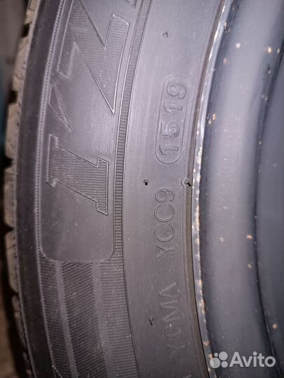 Kumho I'Zen Stud Snow KW11 195/55 R16