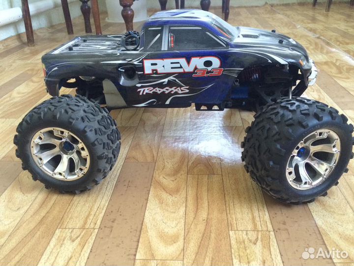 Радиоуправляемая модель traxxas Revo 3.3 Nitro