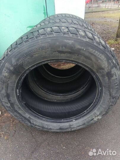 Kormoran SUV Stud 215/65 R16 102T