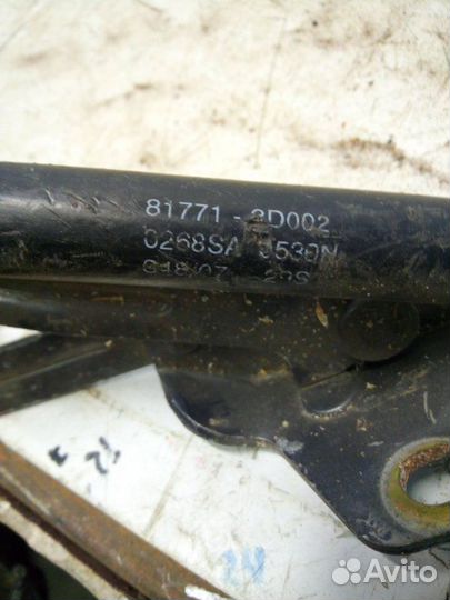 Петля капота передняя левая Hyundai Sonata