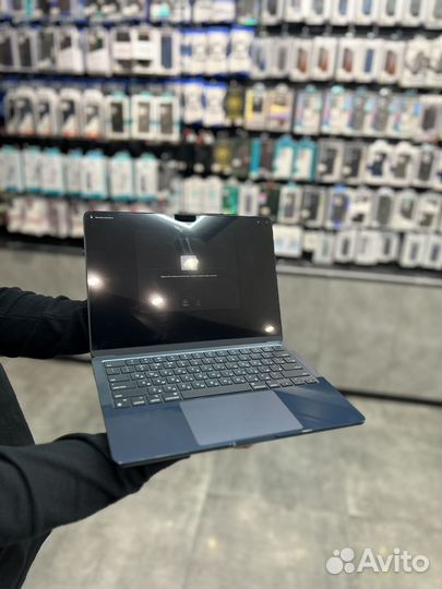 Mac book air 13 8/256Gb blue m2 б/у