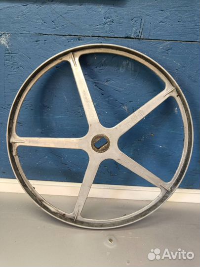 Шкив 174002083 стир.машины indesit