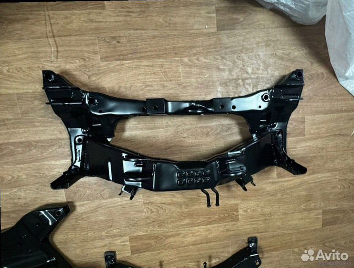 Пoдрамни задний Мitsubishi Outlander 1 (Арт.83076)