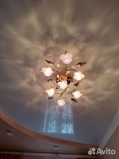 Люстра потолочная бу