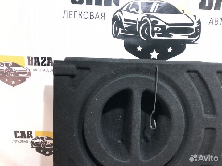 Пол багажника Renault Megane