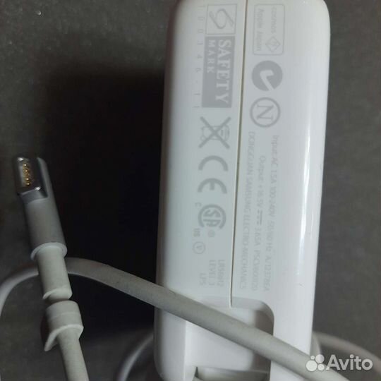 Зарядное устройство apple