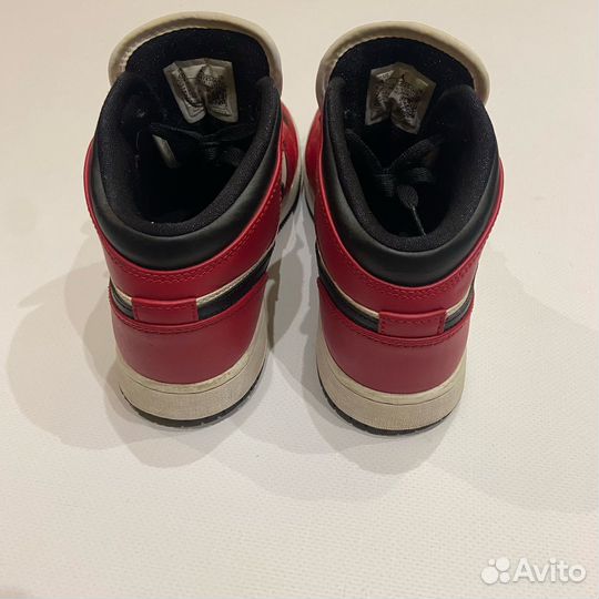 Jordan 1 Mid Chicago Black Toe (GS) 4.5Y 36.5 EUR