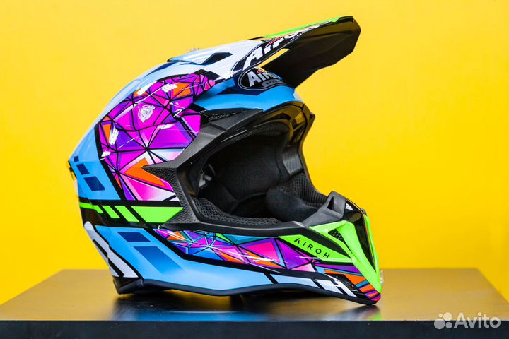 Кроссовый шлем Airoh Wraap Diamond Gloss