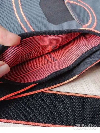 Ортопедический наколенник для суставов