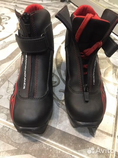 Лыжные ботинки