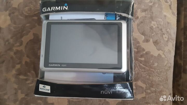 Навигатор Garmin Nuvi 1300