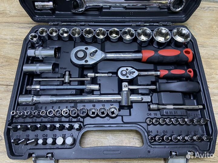 Набор инструментов Tools 82 предмета