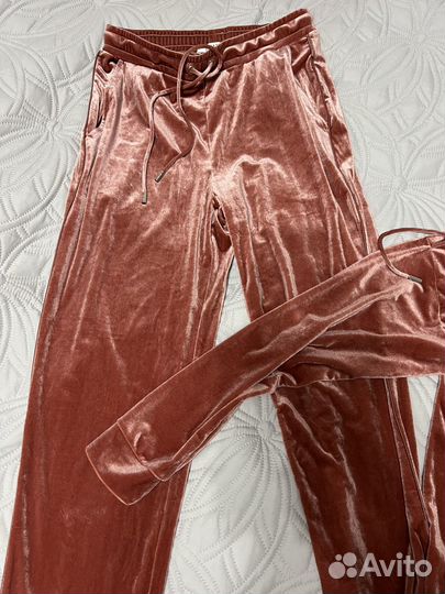 Велюровый костюм женский 44-46