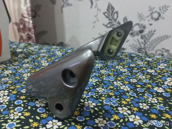 Пассажирская ручка Honda CBR1100 XX