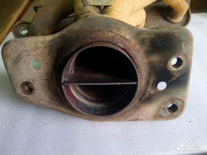 Коллектор выпускной Рено флюенс