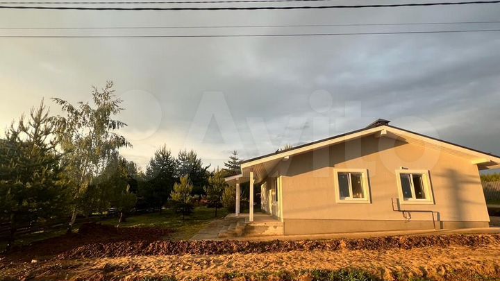 Коттедж 136 м² на участке 13 сот.