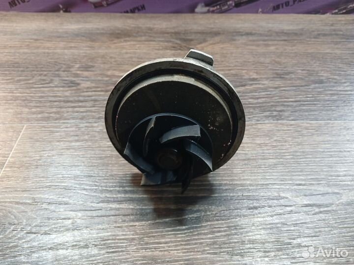 Насос водяной помпа Опель Омега В 2,0