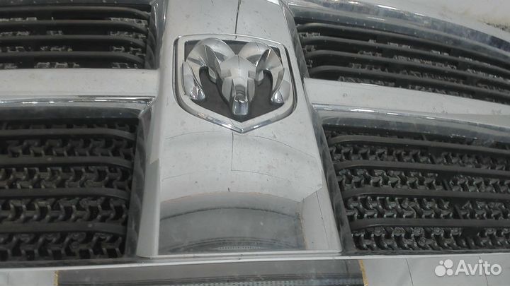 Решетка радиатора Dodge Ram 2008, 2012