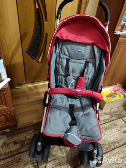 Коляска прогулочная